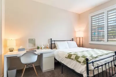 7586 Vista Alegre, Highland, CA 92346 - Photo 17