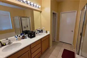 12324 Firefly, Victorville, CA 92392 - Photo 15