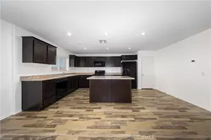 6949 Dewpoint Way, Fontana, CA 92336 - Photo 11