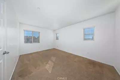 6949 Dewpoint Way, Fontana, CA 92336 - Photo 17