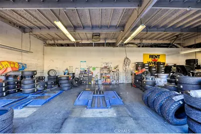 960 W Holt, Ontario, CA 91762 - Photo 5