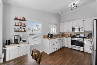 11466 Blackstone Court, Fontana, CA 92337 - Photo 7