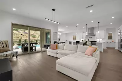 21303 Rockview Terrace, Chatsworth, CA 91311 - Photo 7