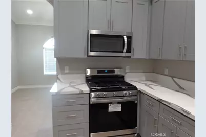 18255 Winnetka Road, Apple Valley, CA 92307 - Photo 13