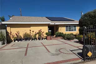 11223 Stagg, Los Angeles, CA 91352 - Photo 3