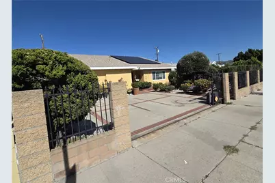 11223 Stagg, Los Angeles, CA 91352 - Photo 7