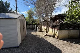 17250 Archwood, Van Nuys, CA 91406 - Photo 13