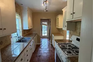 17250 Archwood, Van Nuys, CA 91406 - Photo 13