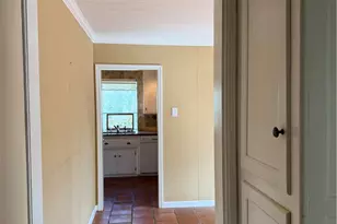 17250 Archwood, Van Nuys, CA 91406 - Photo 7