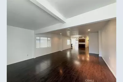 21047 Runnymede Street, Canoga Park, CA 91303 - Photo 5