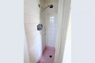 11251 Dronfield, Pacoima, CA 91331 - Photo 15