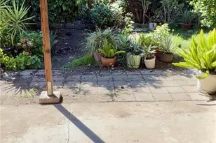 11251 Dronfield, Pacoima, CA 91331 - Photo 19