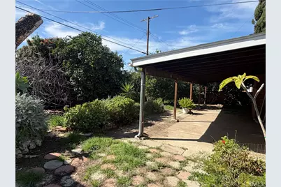 11251 Dronfield, Pacoima, CA 91331 - Photo 17