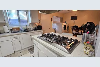 325 Russell Avenue, Monterey Park, CA 91755 - Photo 21