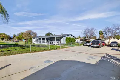 1065 Stevenson #A &amp; B, Colton, CA 92324 - Photo 17