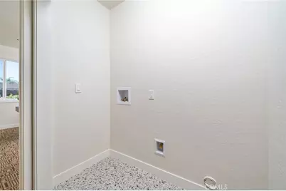 1549 N Oaks Court, Ontario, CA 91762 - Photo 27