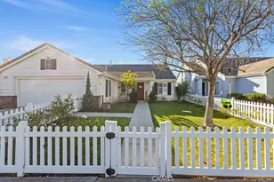 565 Rosalinda Dr, Oxnard, CA 93030 - Photo 3