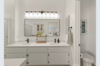 565 Rosalinda Drive, Oxnard, CA 93030 - Photo 23