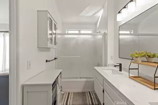 565 Rosalinda Dr, Oxnard, CA 93030 - Photo 25