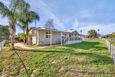 1067 Stevenson #A &amp; B, Colton, CA 92324 - Photo 9
