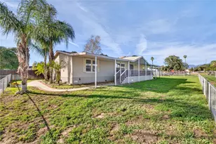 1067 Stevenson #A &amp B, Colton, CA 92324 - Photo 9