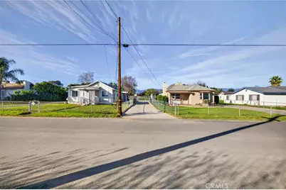 1067 Stevenson #A &amp; B, Colton, CA 92324 - Photo 43