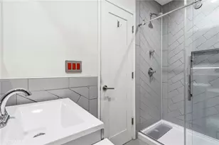 1735 N Fuller Ave, Los Angeles, CA 90046 - Photo 23