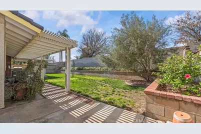 6676 Coloma Way, Jurupa, CA 92509 - Photo 27