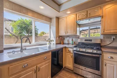 2410 S Sandpiper, Ontario, CA 91761 - Photo 13