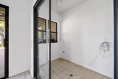 3195 Hampton, West Covina, CA 91791 - Photo 35