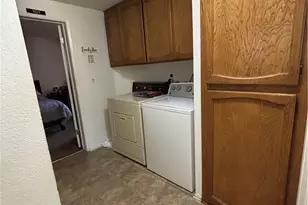 107 E Baseline, San Dimas, CA 91773 - Photo 25