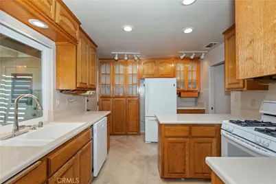 1631 Carmel, Upland, CA 91784 - Photo 9