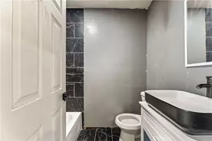 1218 W 69th, Los Angeles, CA 90044 - Photo 11