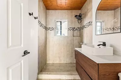 1218 W 69th, Los Angeles, CA 90044 - Photo 15