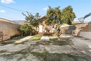1218 W 69th, Los Angeles, CA 90044 - Photo 19