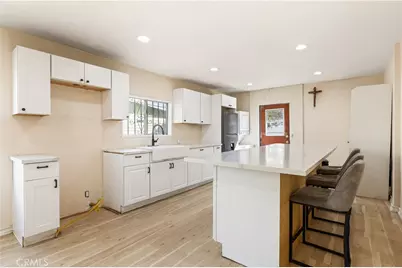 1218 W 69th, Los Angeles, CA 90044 - Photo 7