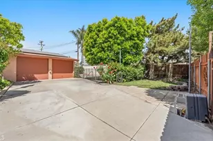 27196 10th St, Highland, CA 92346 - Photo 29