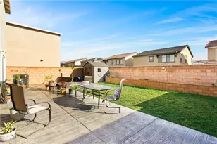 8476 Perada, Jurupa Valley, CA 92509 - Photo 29