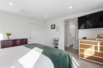 8476 Perada, Jurupa Valley, CA 92509 - Photo 17