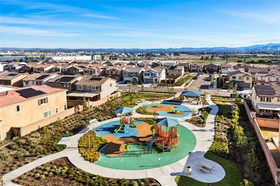 8476 Perada, Jurupa Valley, CA 92509 - Photo 39