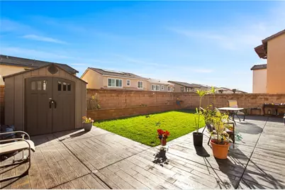 8476 Perada, Jurupa Valley, CA 92509 - Photo 29