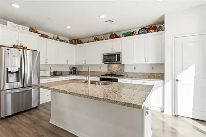 8476 Perada, Jurupa Valley, CA 92509 - Photo 11