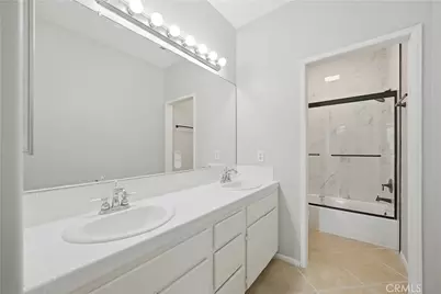 16498 Medinah, Fontana, CA 92336 - Photo 41