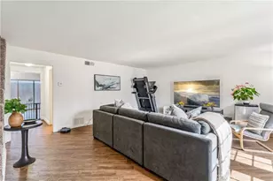 135 E Cypress Ave, Redlands, CA 92373 - Photo 5