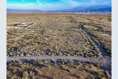 1 Crest Street, Desert Hot Springs, CA 92240 - Photo 7