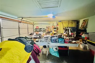 812 E 8th St, Long Beach, CA 90813 - Photo 21