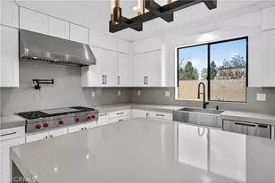 10421 St Anna Pl, Fountain Valley, CA 92708 - Photo 19