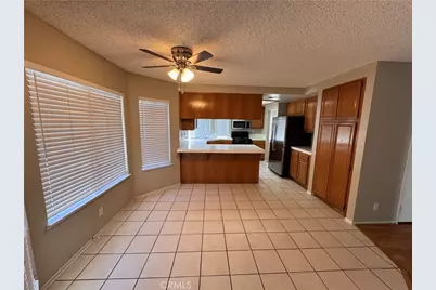 4546 Grandview Drive, Palmdale, CA 93551 - Photo 5