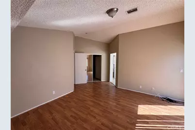 4546 Grandview Drive, Palmdale, CA 93551 - Photo 21