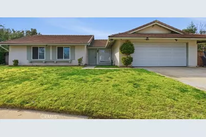 15 Naomi, Redlands, CA 92374 - Photo 1